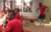 Мунтари курил кальян в лагере сборной Ганы. ВИДЕО