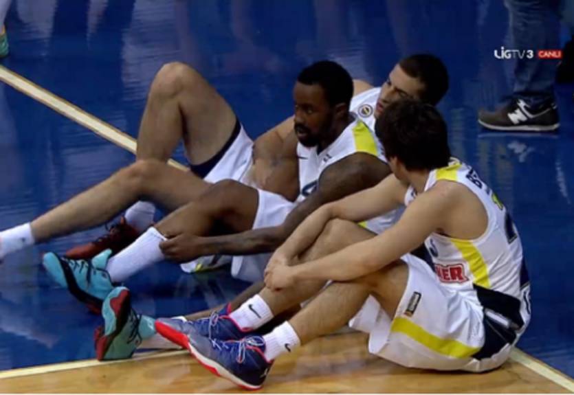 Галатасарай сдержал обещание. Фенербахче — чемпион Турции