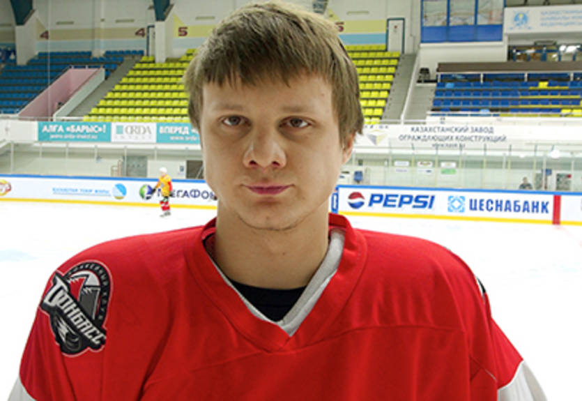 КХЛ. Сибирь выкупила у Донбасса защитника Конева