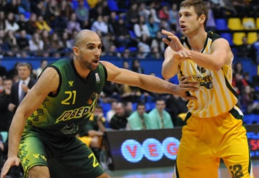 Экс-форвард Говерлы продолжит карьеру в Бельгии