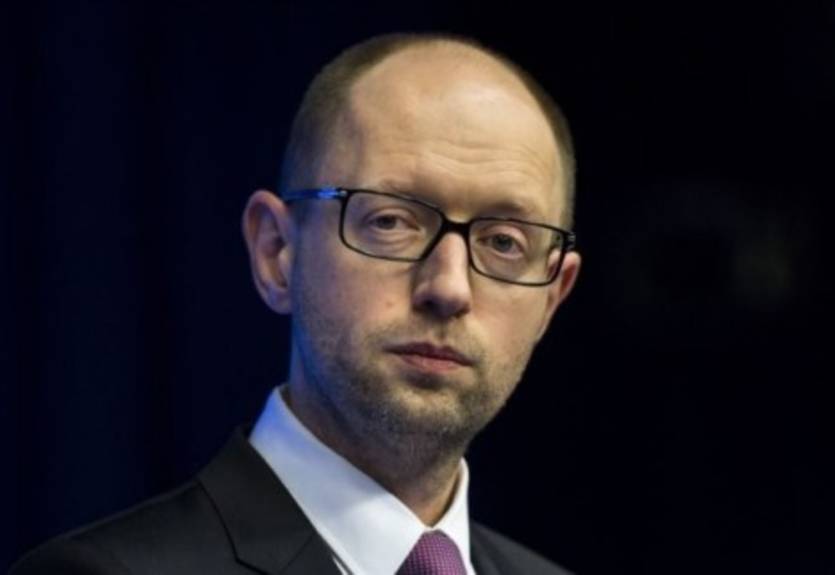 Яценюк приглашает президента ФИБА-Европа в Украину