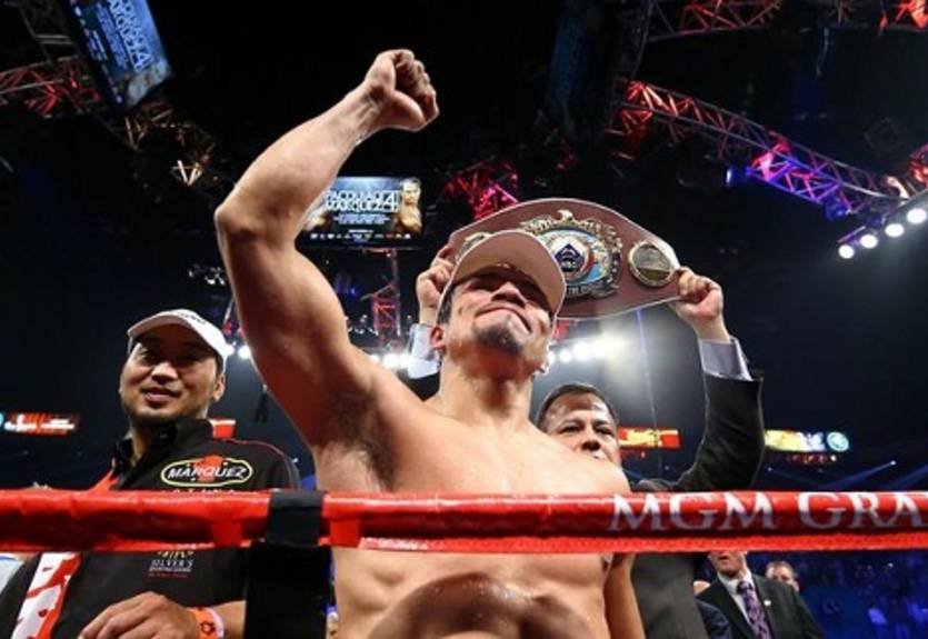 Маркес справляется с Альварадо