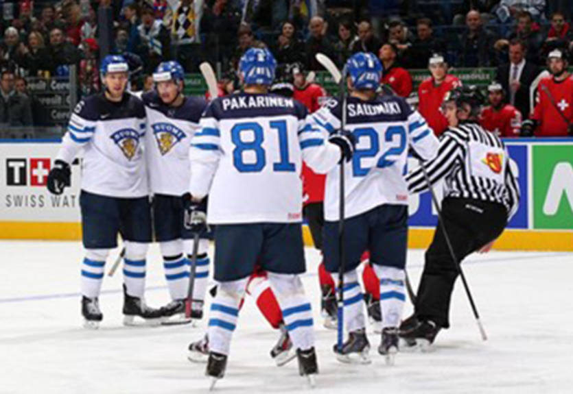 ЧМ. Камбэк Швейцарии, победа Финляндии