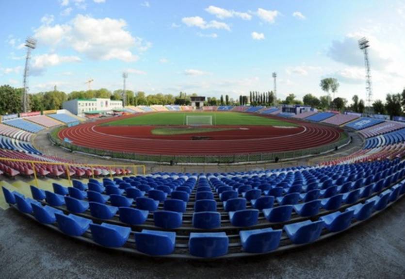 Шахтер примет Волынь в Черкассах