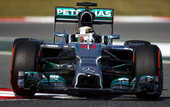 Формула-1. Гран-при Испании. Хэмилтон выигрывает первую практику, Феттель испытывает проблемы