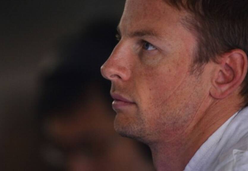 Формула-1. Баттон: "Мы далеко позади Мерседеса"