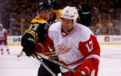 НХЛ. Детройт готов отпустить Лэгванда, Бертуцци и Квинси