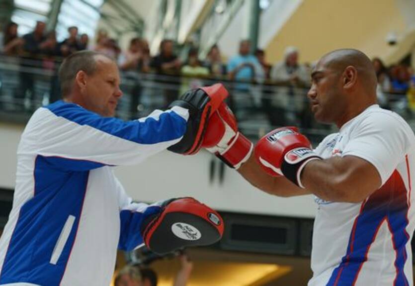 Леапаи: "Победа по очкам меня не удовлетворит"