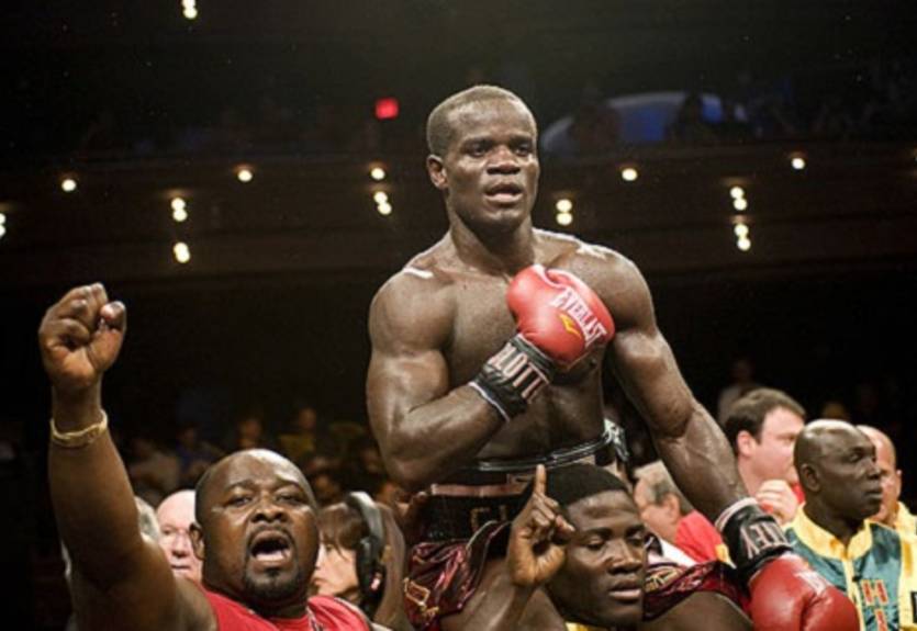 Клотти разгромил Мандина