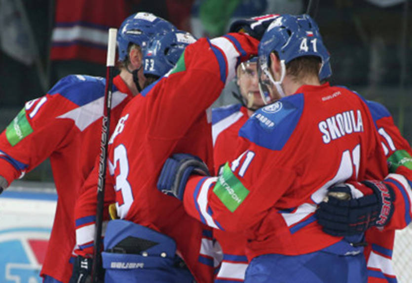 КХЛ. Плей-офф. Лев обыгрывает Локомотив во втором матче серии