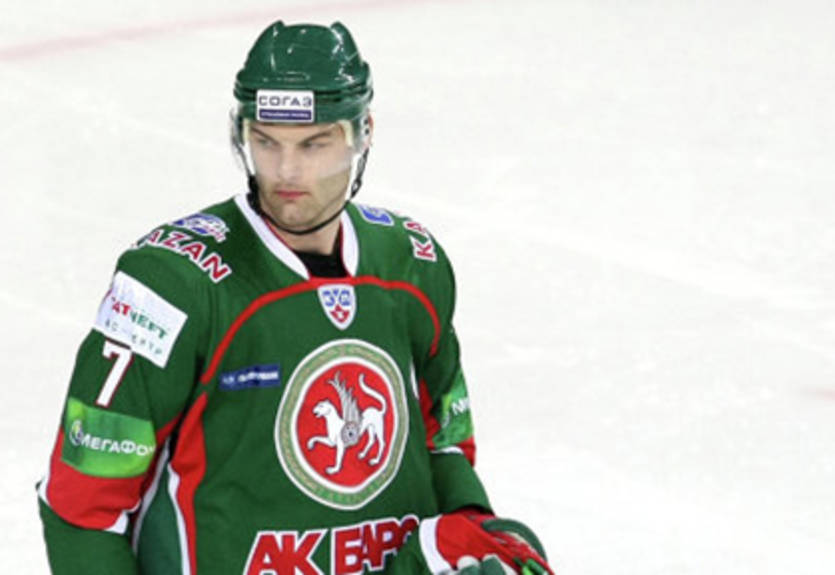 КХЛ. Захарчук дисквалифицирован на четыре матча