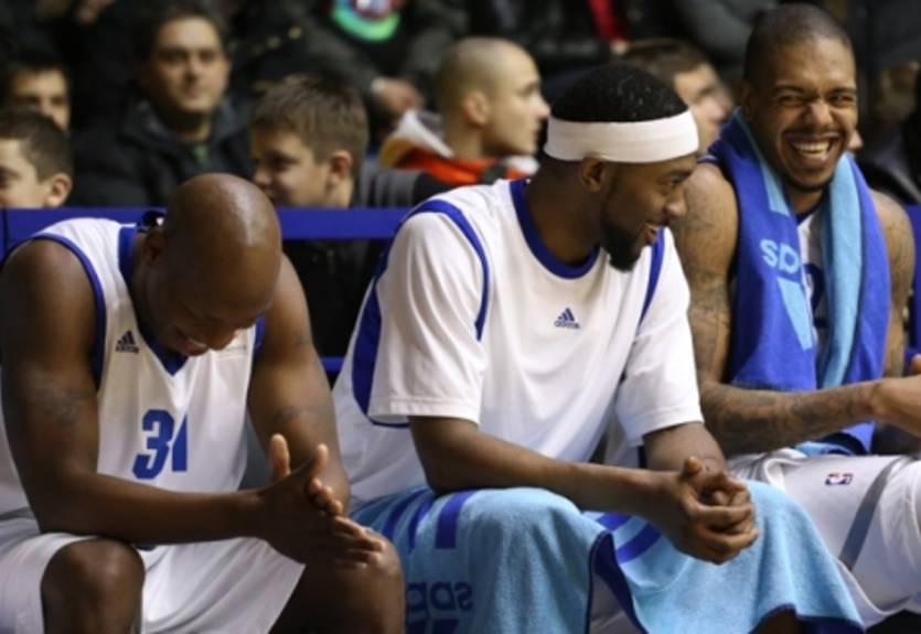 БК Одесса "приостанавливает" сотрудничество с легионерами