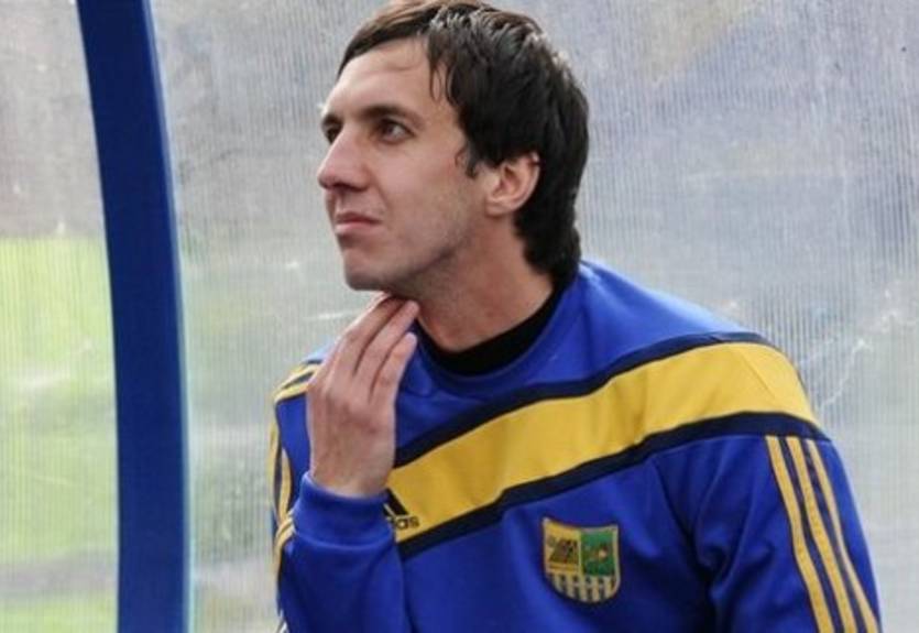 Говерла просматривает Степанюка и Шарпара