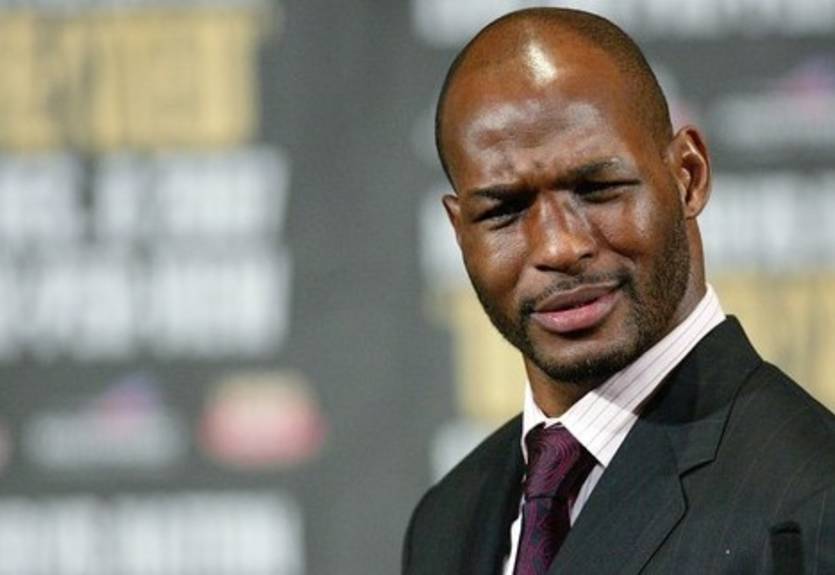 Бой Хопкинс vs Шуменов состоится 19 апреля