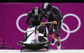 Бобслей. Американки лидируют после первого дня