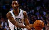 НБА. Крис Джонсон остается в Бостоне до конца сезона