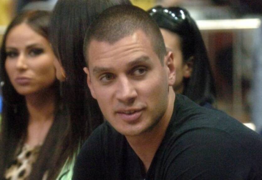 Партизан хочет вернуть Павловича на родину