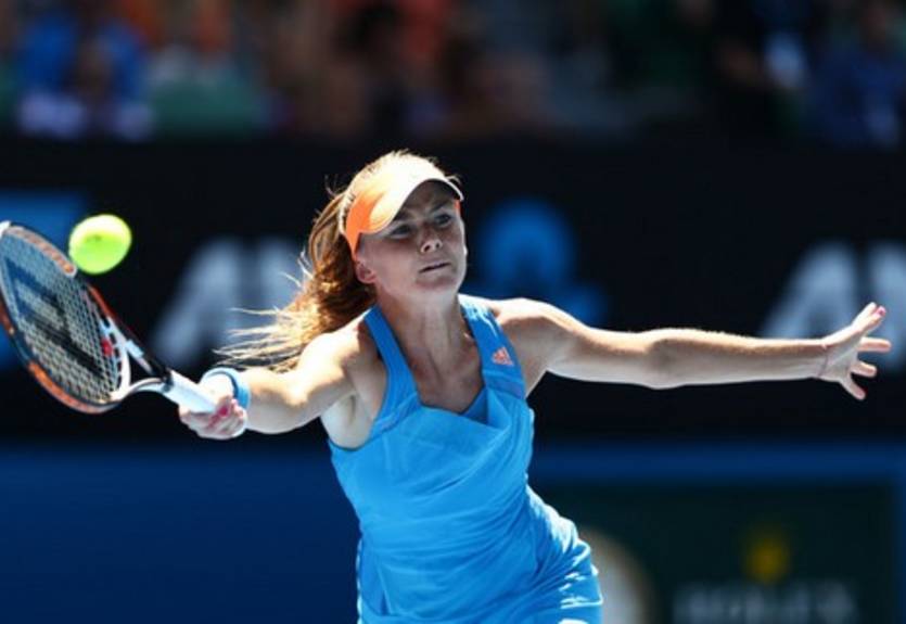 Париж (WTA). Стартовые успехи Суарес-Наварро и Гантуховой