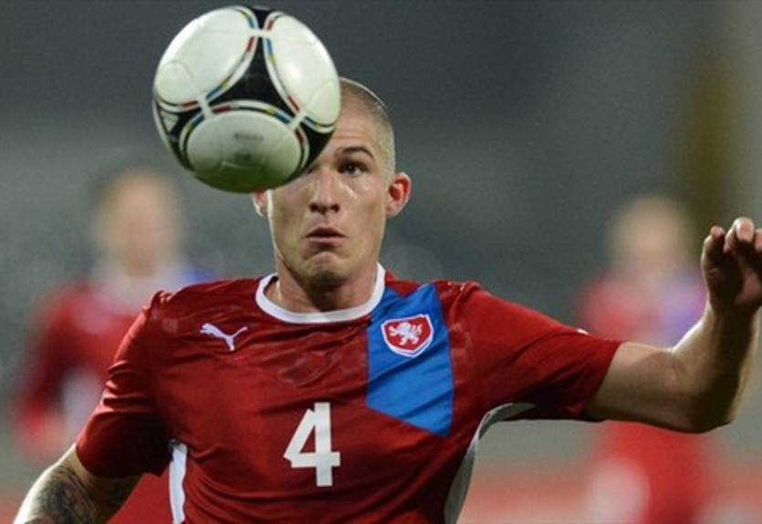 Таврия проиграла борьбу за защитника Неймегена