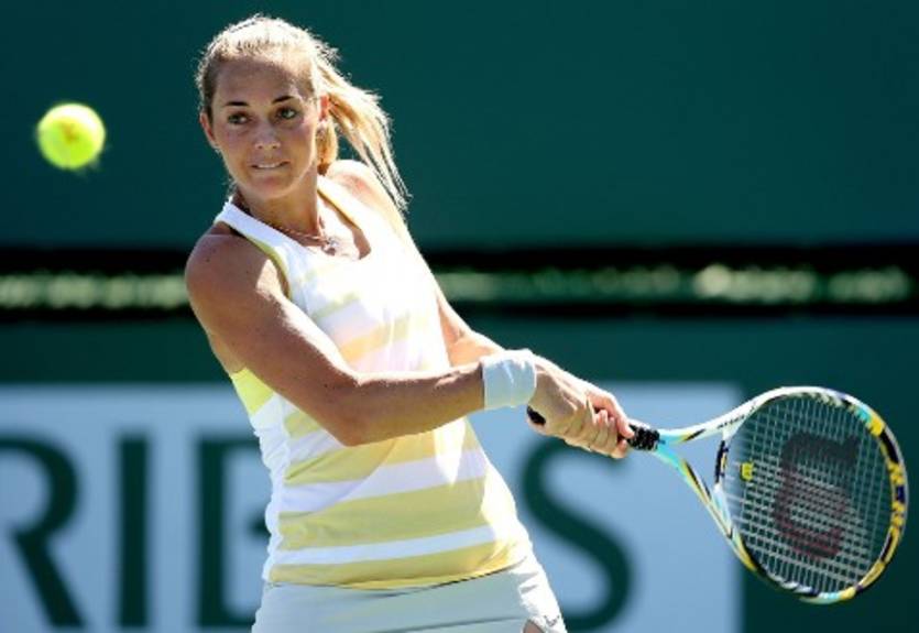 Париж (WTA). Закопалова побеждает, Скьявоне выбывает