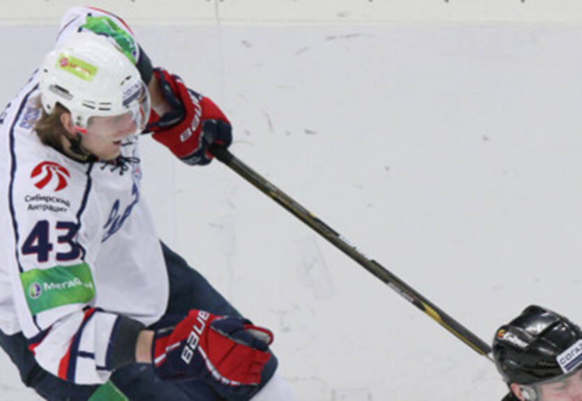 КХЛ. Сибирь расторгла контракт с защитником Игнатовичем