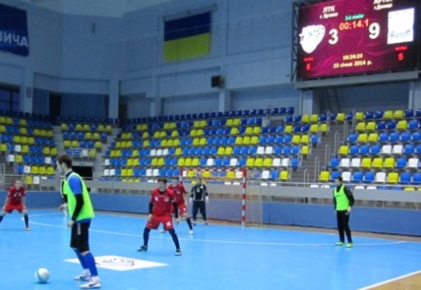 Футзал. ЛТК разбита АРПИ