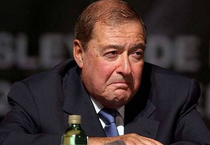 Арум: "Контракт на бой Паккьяо — Брэдли еще не подписан"