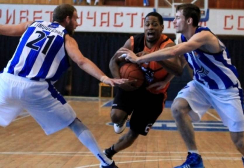 Суперлига. Черкасские Мавпы неожиданно легко обыграли Днепр