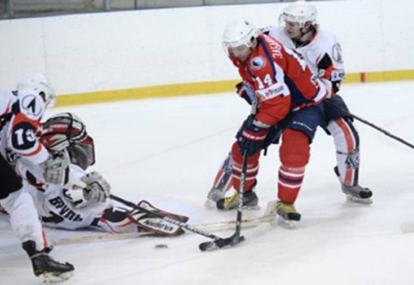 Волевая победа Компаньона в матче со Львами