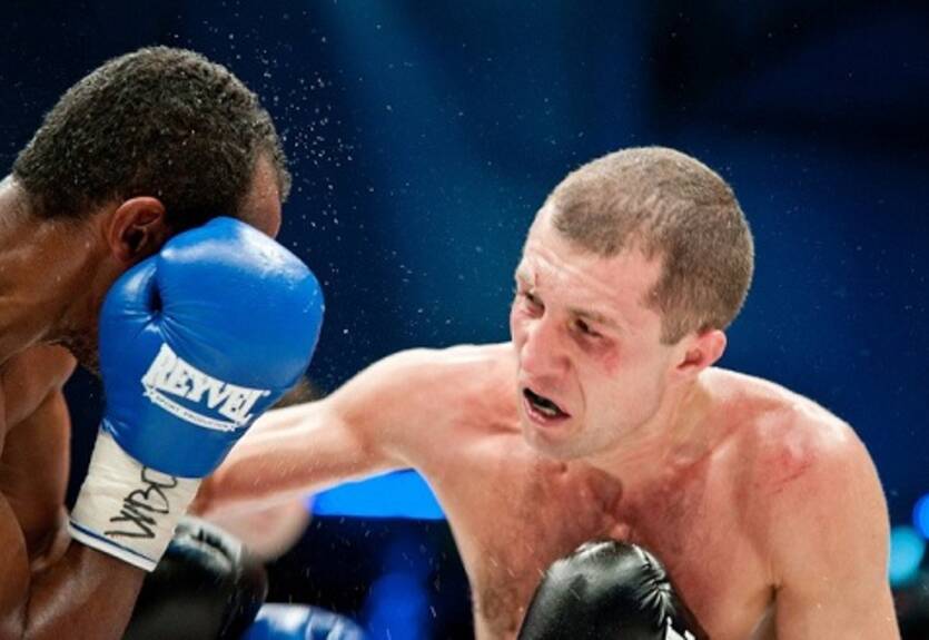 Федченко уступает, Бурсак побеждает