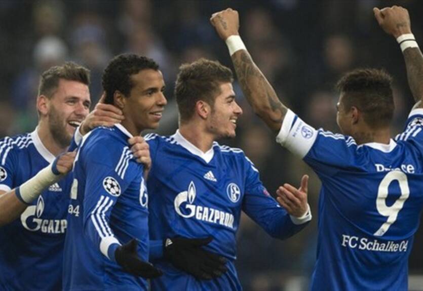 Шальке — в 1/8 финала Лиги чемпионов