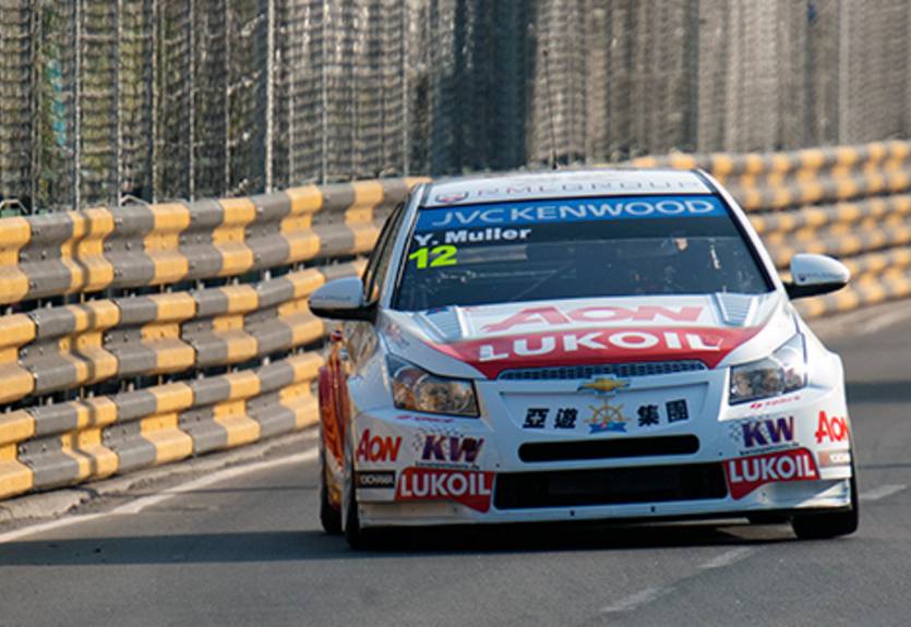 WTCC. Макао. Поул Мюллера, первый ряд Монтейро