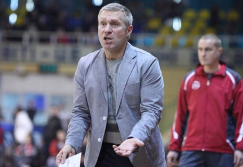 Футзал. Гупаленко: будем разбираться, штрафовать за безалаберную игру в защите