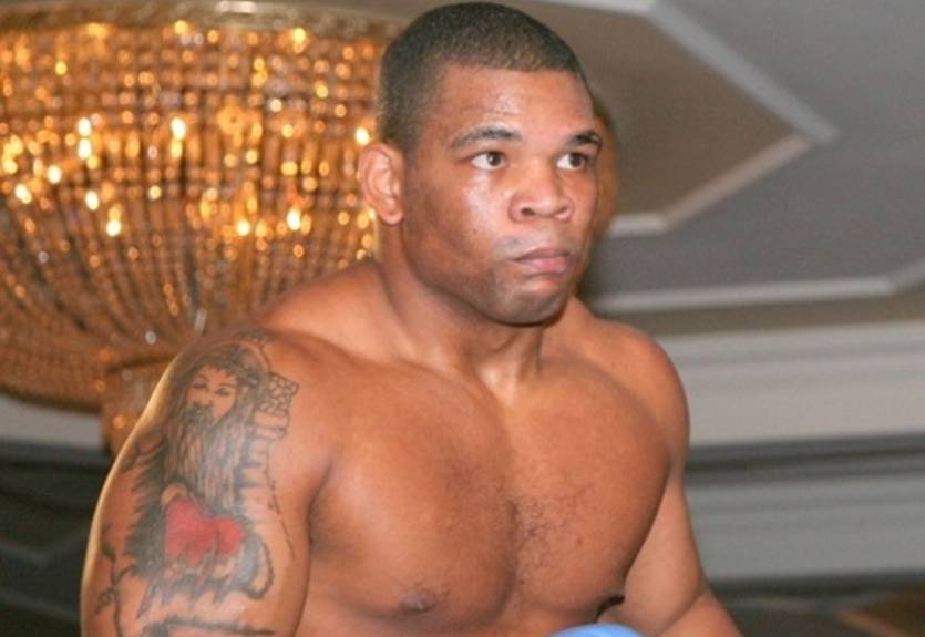 Перес: "Мыслями я с Магомедом"