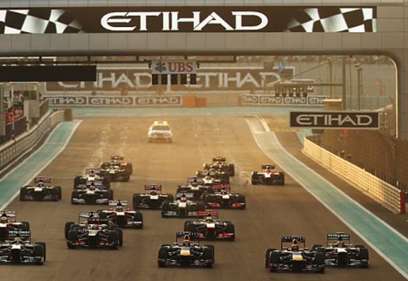 Формула-1. Гран-при Абу-Даби. Легкая победа Феттеля, обидный сход Райкконена