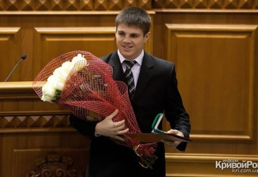 Хитров: "Еще не определился с промоутером, но в профи перехожу 100%"