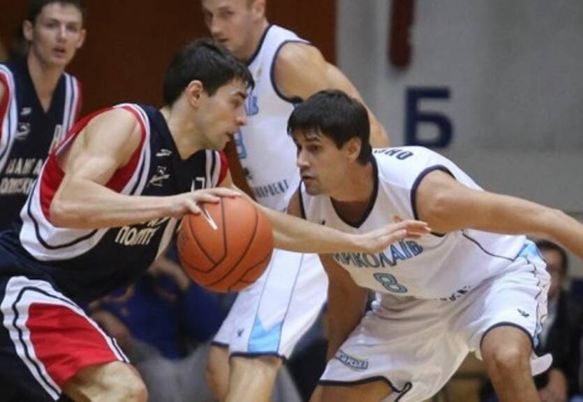 Кубок Украины. Авантаж-Политехник дает достойный бой Николаеву