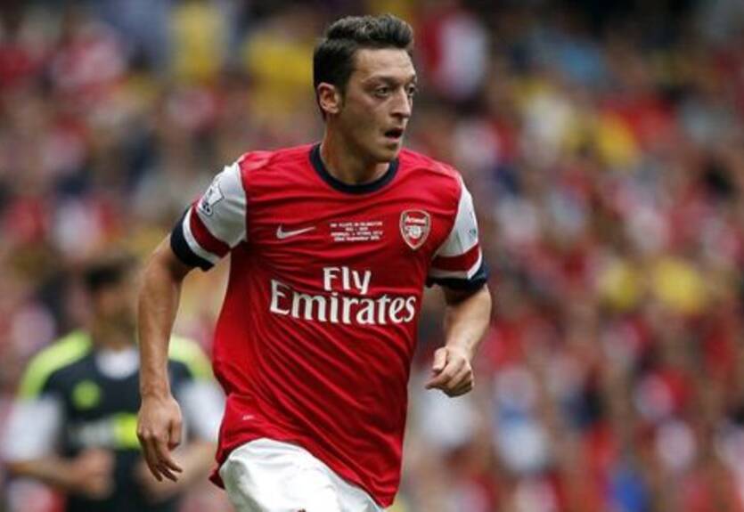 Арсенал: минус Езил и Рэмси, плюс Уолкотт