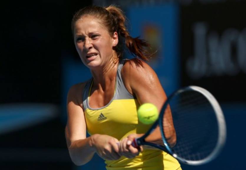 Люксембург (WTA). Йовановски в четвертьфинале, Бек выбивает Шафаржову