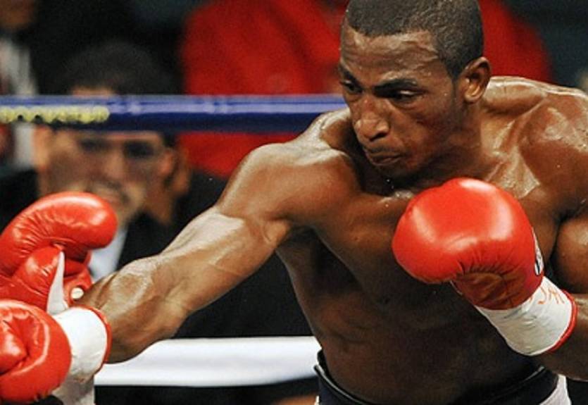 Менеджер Лары: "У Траута нет ничего для победы над Эрисланди"