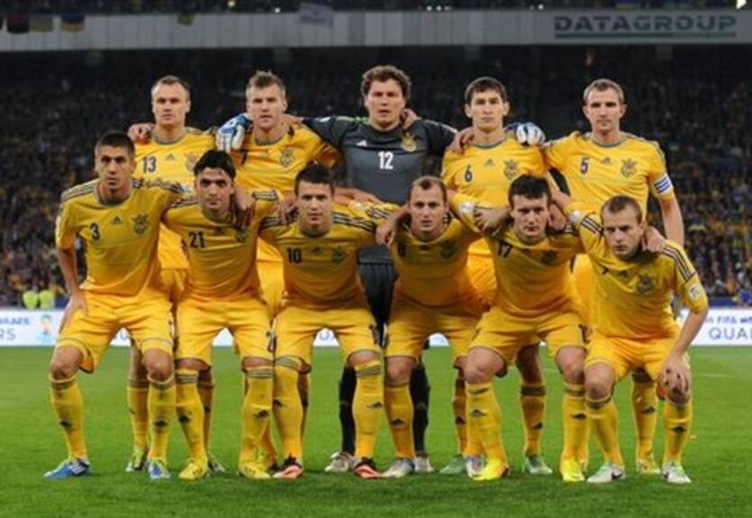 Зрителей пустят на матч Украина — Польша