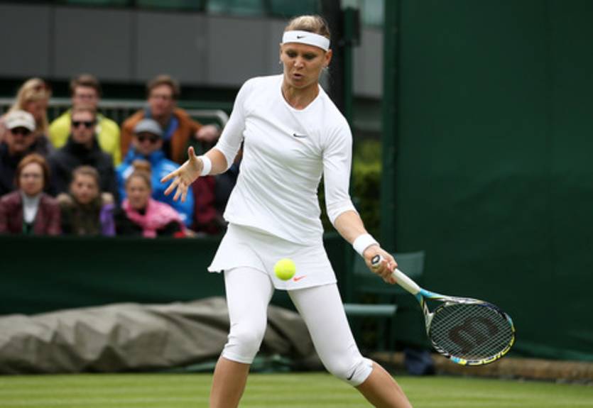 Токио (WTA). Стартовый успех Винус Уильямс, Шафаржовой и Стосур
