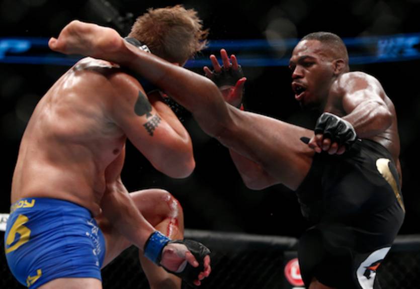 UFC 165. Джон Джонс сумел сохранить титул