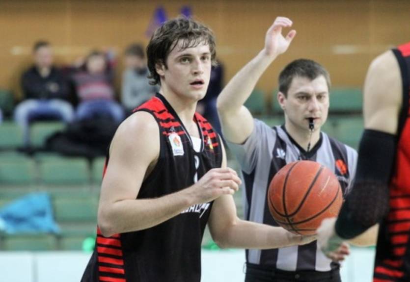 Черкасские Мавпы пригласили на просмотр Мякинина