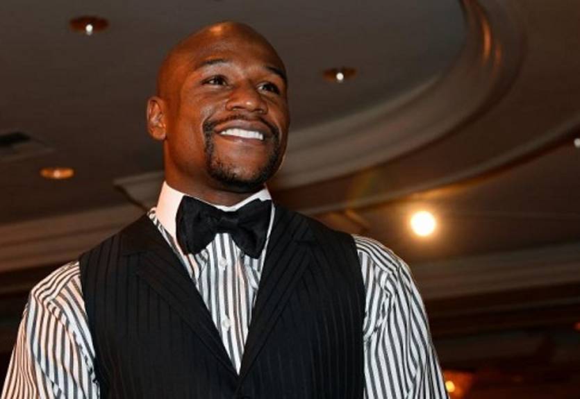 Альварес продолжает искать ключи к защите Мейвезера