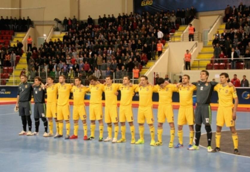 Футзал. Сборная созывает знамена