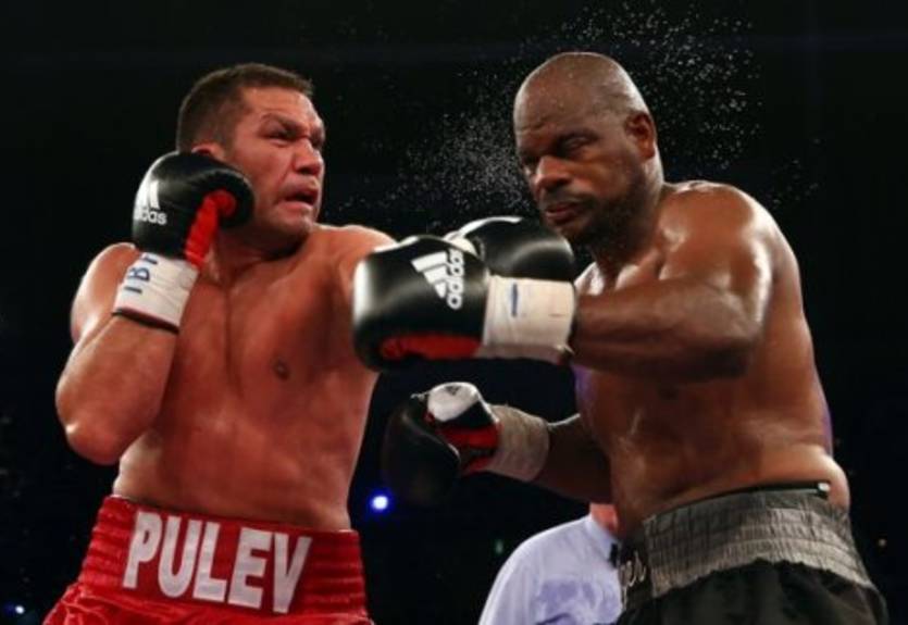 Пулев разбил Томпсона и вышел на пару Кличко-Поветкин