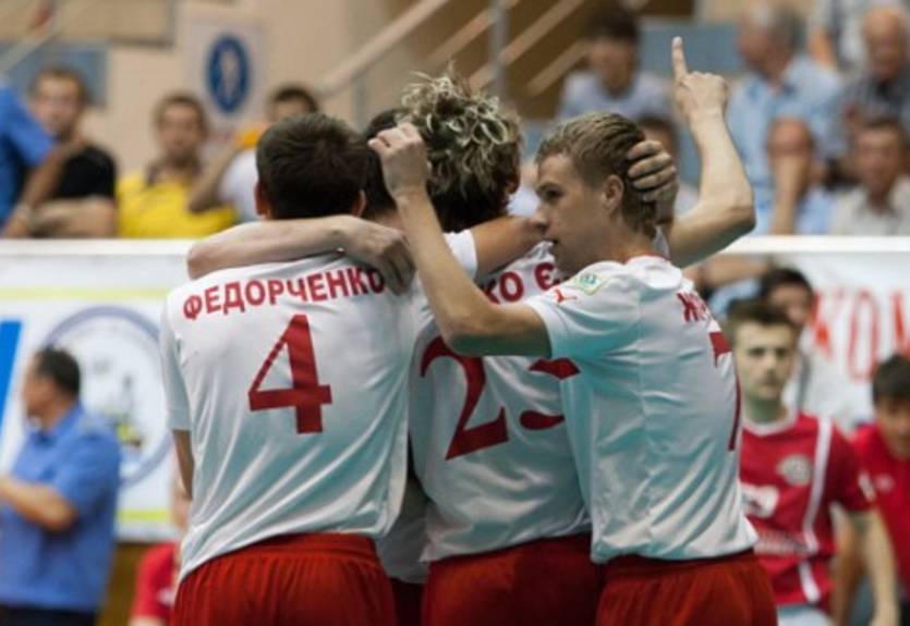 Футзал. Dina Open Cup. Локомотив сильнее КПРФ, Дина — Спартака