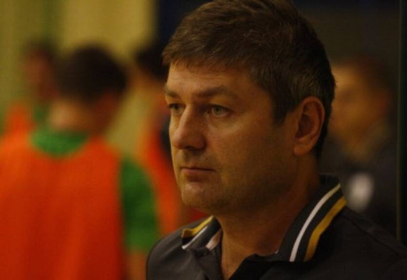 Футзал. Кубок Бескидов. Ураган бит ЭРА-ПАКом, невнятная Энергия, победа Кардинала