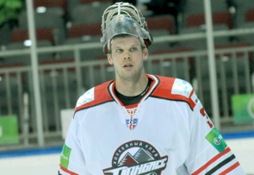 КХЛ. Крис Холт покидает Донбасс?